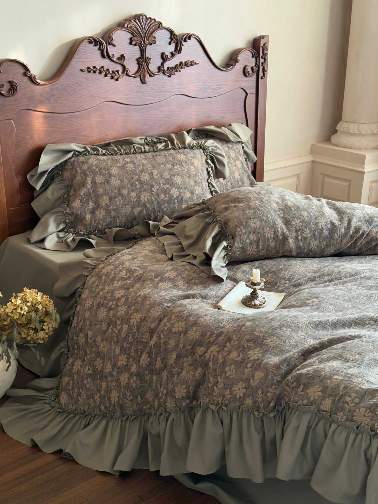 Sage Daisy Ruffle Cotton Jacquard Duvet Cover original reference image 4