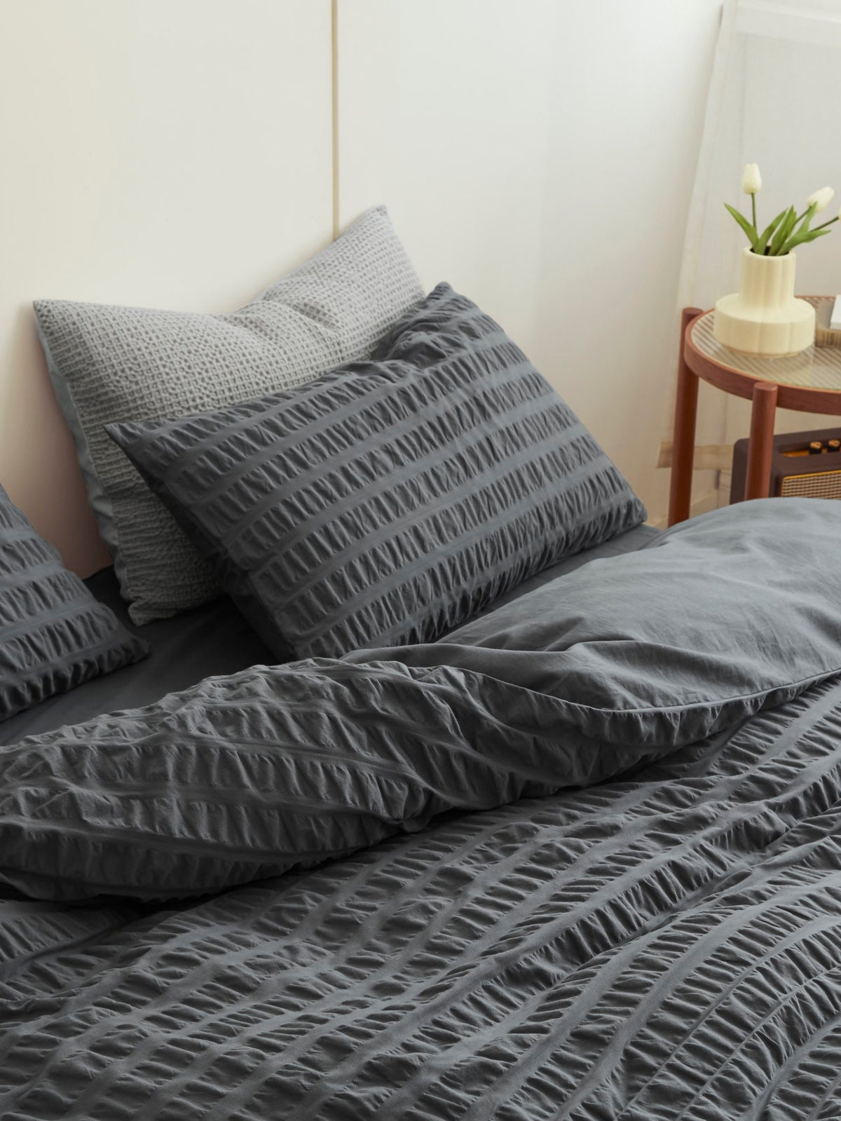 Slate Harbor Cotton Seersucker Duvet Cover original reference image 5