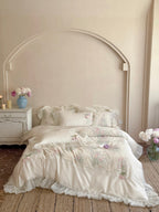 Tulip Lace Comforter Set original reference image 1