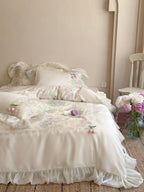 Tulip Lace Comforter Set original reference image 5