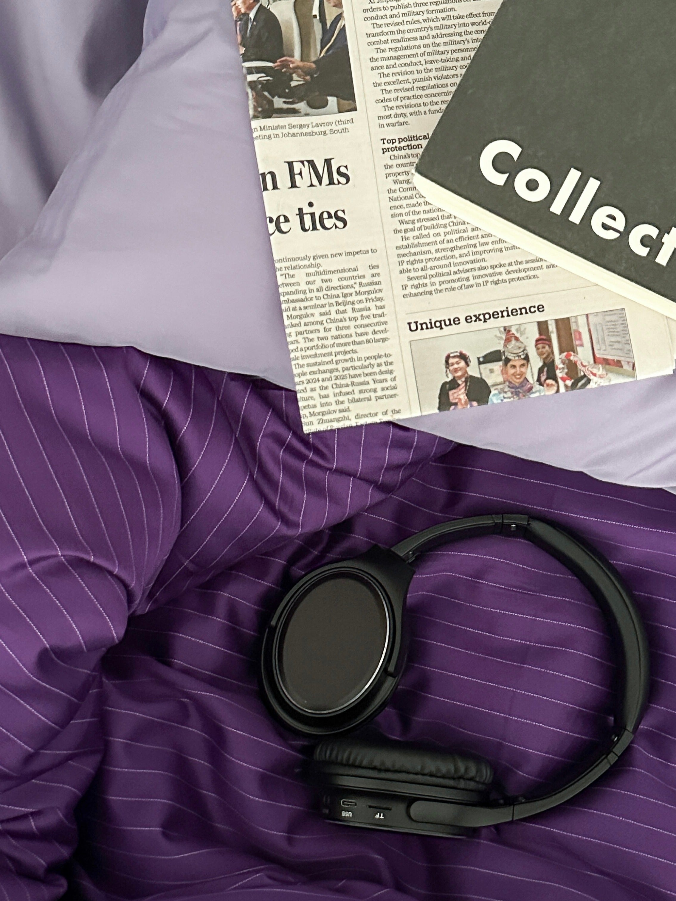 Violet Coordinate Printed Cotton Sateen Duvet Cover original reference image 3