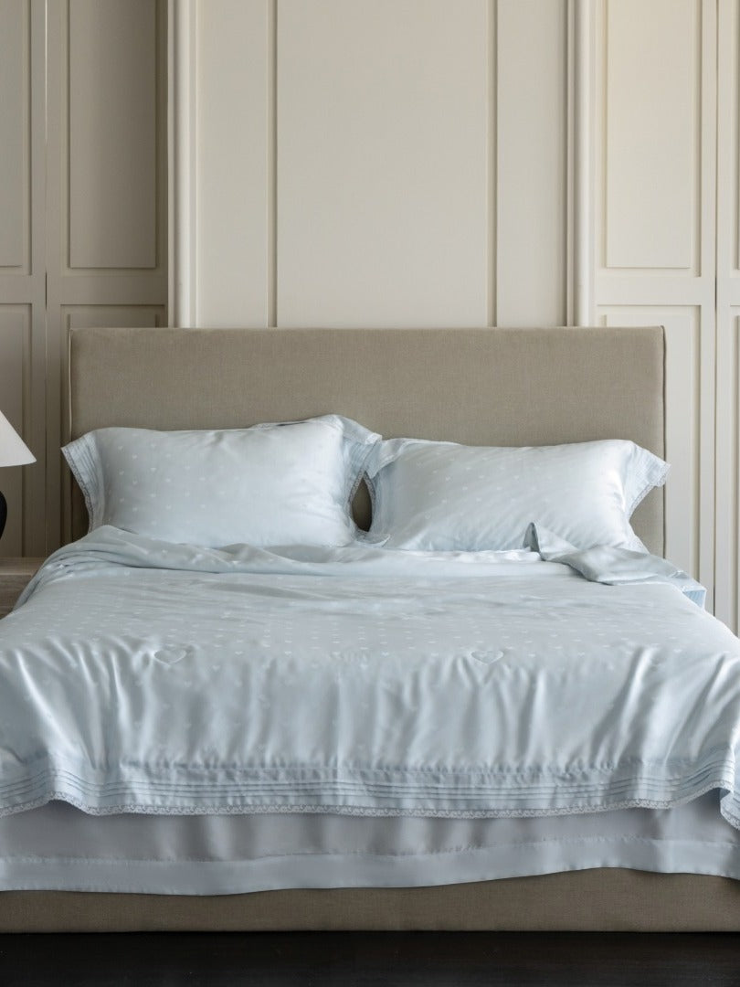 Whisper Heart  Jacquard Comforter - Blue original reference image 1