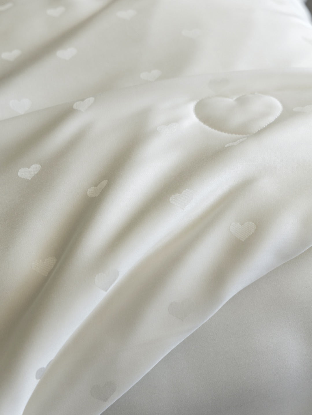 Whisper Heart  Jacquard Comforter - White original reference image 4
